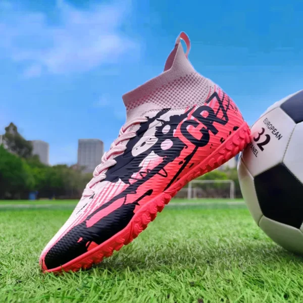 CR7 Joga Streets – Express Yourself with Every Move - Image 27
